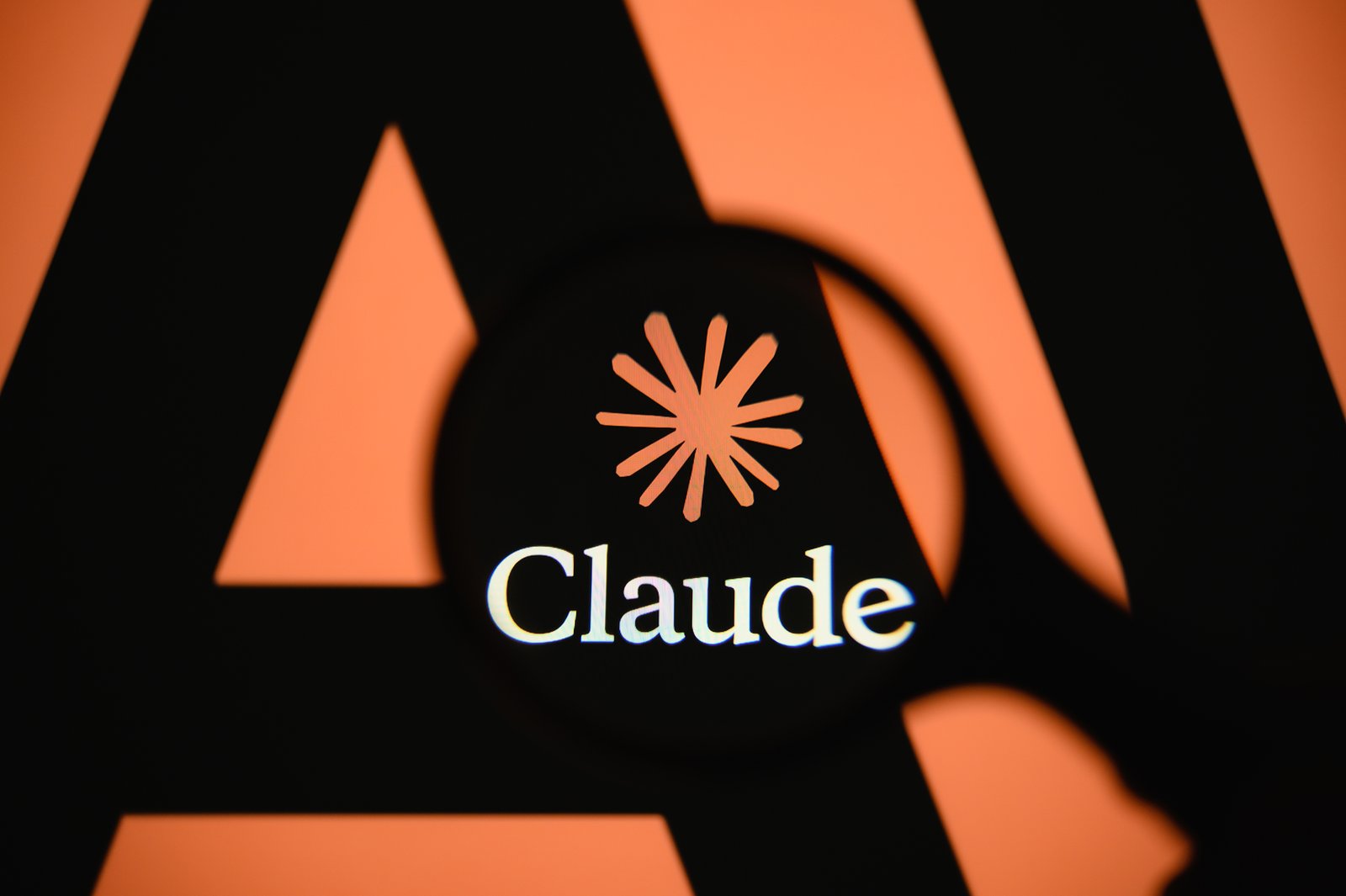 claude-submitted-a-fake-homicide-tip-to-police,-raising-new-ai-safety-concerns