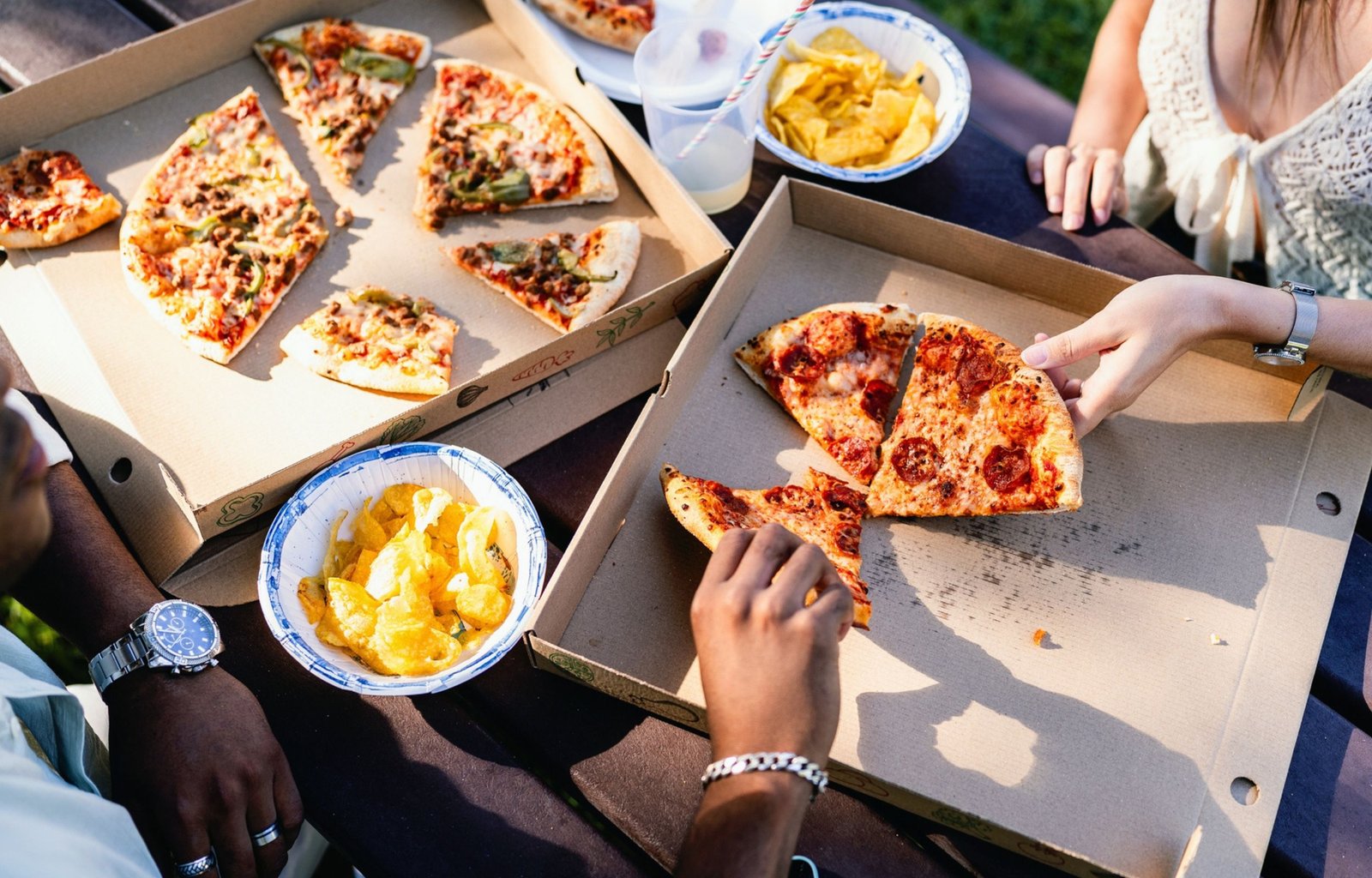 fast-food-pizza-is-now-grabbing-45%-of-the-$37-billion-pizza-market-but-loyalty-is-still-cold.