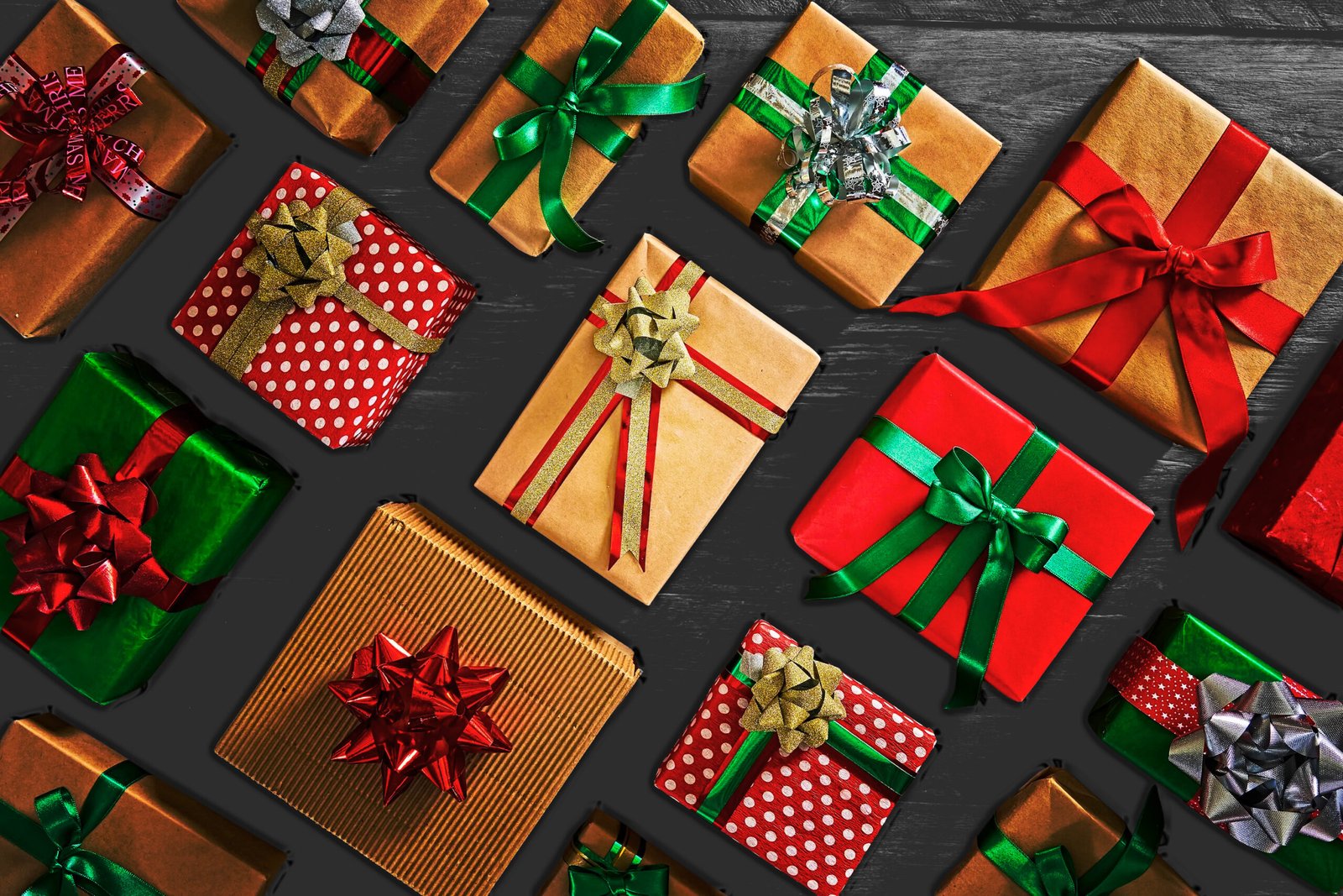 apple,-amazon-and-microsoft-want-these-new-ai-gadgets-on-your-holiday-wish-list